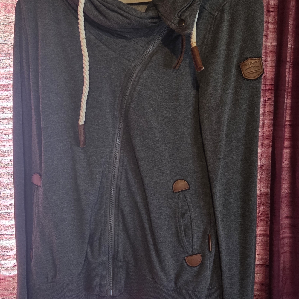 Wanakome Womens Charcoal Zip-Up Sweater